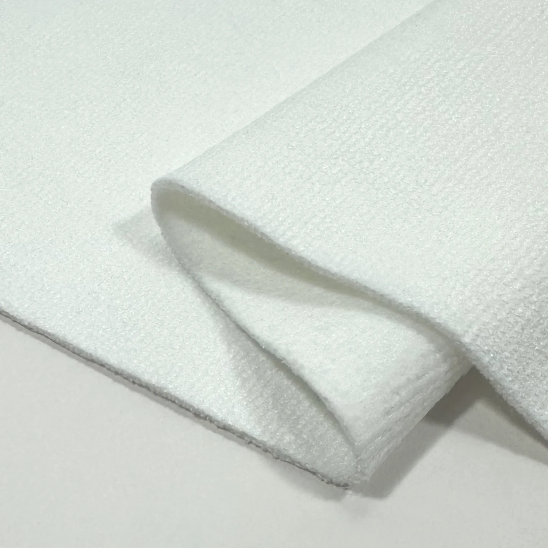 Resto-Core Loft-Knit 400 - 100 fabric texture and appearance